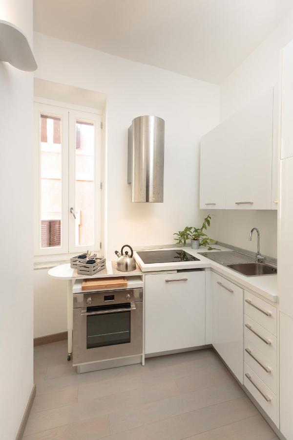 Margana Tower Aparthotel Rome Bagian luar foto