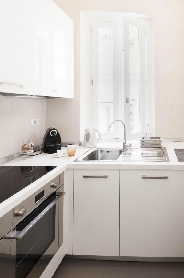 Margana Tower Aparthotel Rome Bagian luar foto